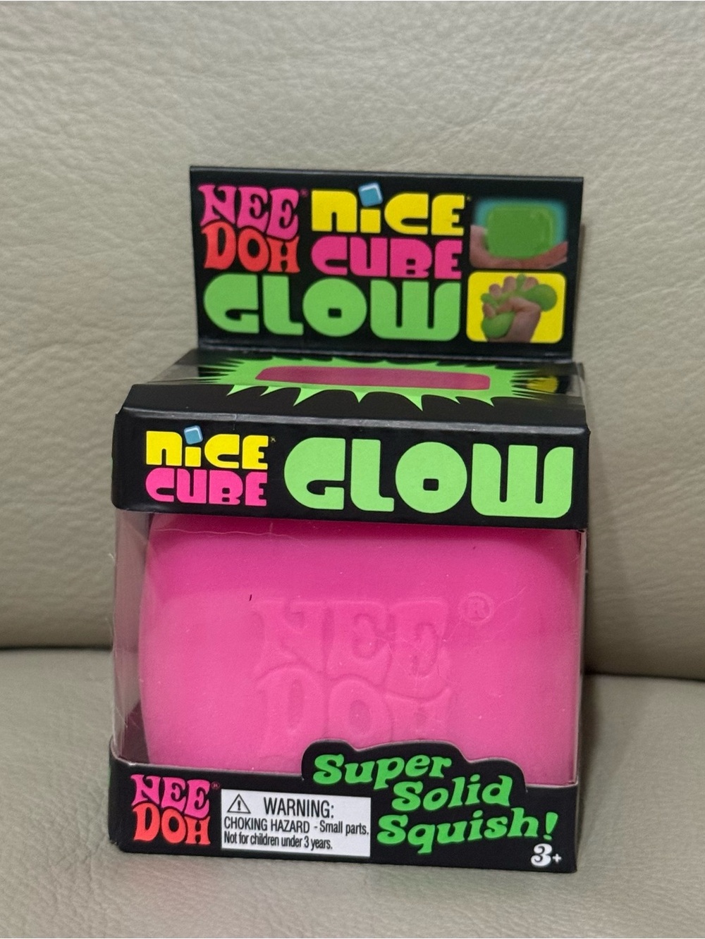 NEW NeeDoh Nice Cube Glow In The Dark Pink Schylling Authentic